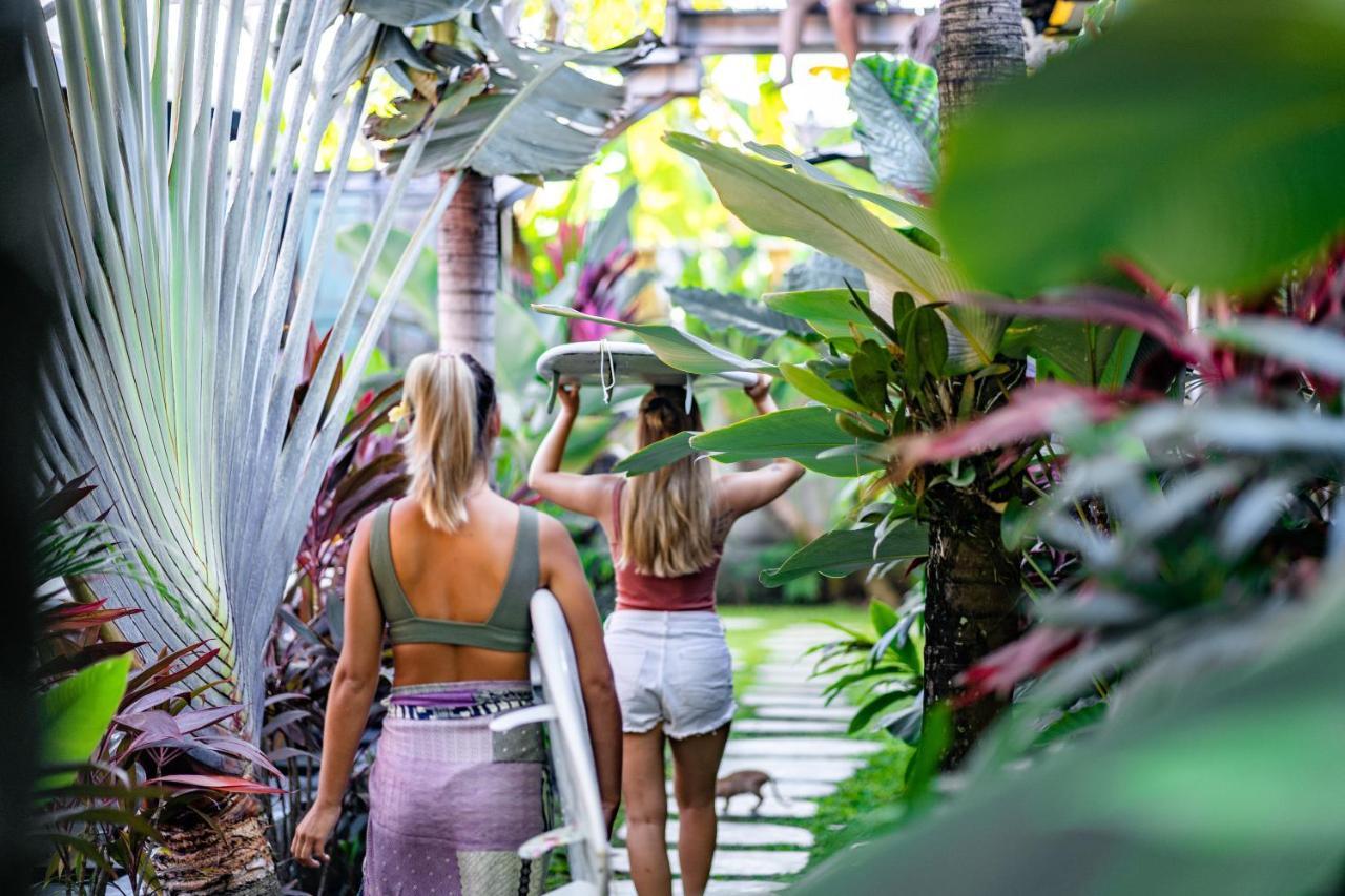 Seaside Tribe - Boutique Surf Stay & Retreat Tanah Lot Eksteriør bilde