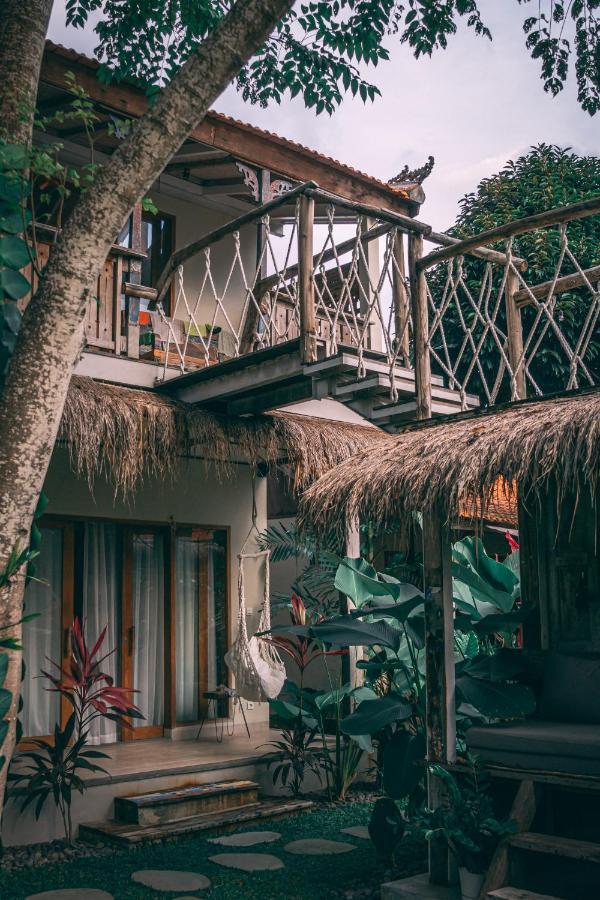 Seaside Tribe - Boutique Surf Stay & Retreat Tanah Lot Eksteriør bilde