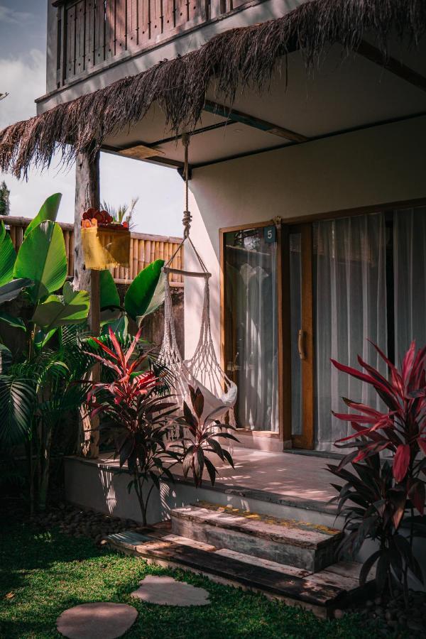 Seaside Tribe - Boutique Surf Stay & Retreat Tanah Lot Eksteriør bilde