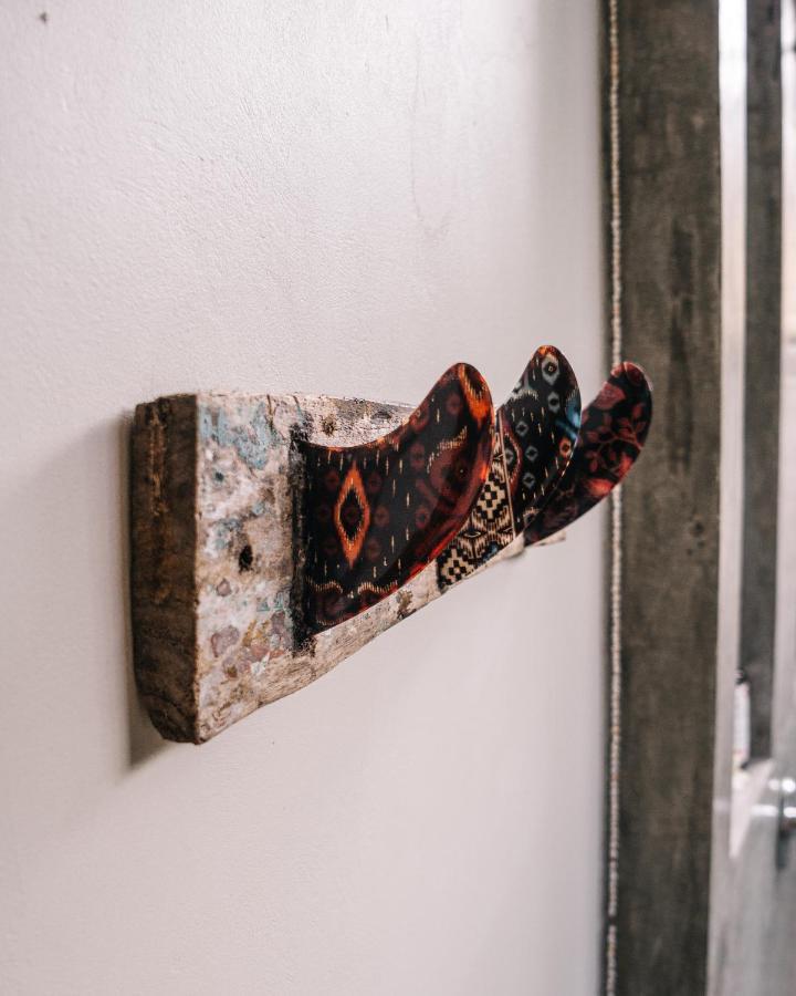 Seaside Tribe - Boutique Surf Stay & Retreat Tanah Lot Eksteriør bilde