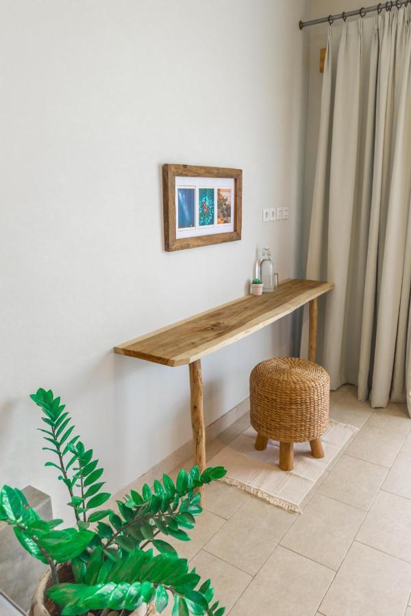 Seaside Tribe - Boutique Surf Stay & Retreat Tanah Lot Eksteriør bilde